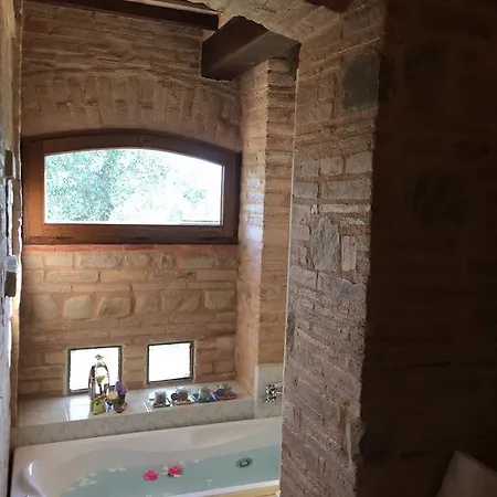 Di Charme Alla Florenzuola Villa Tordandrea